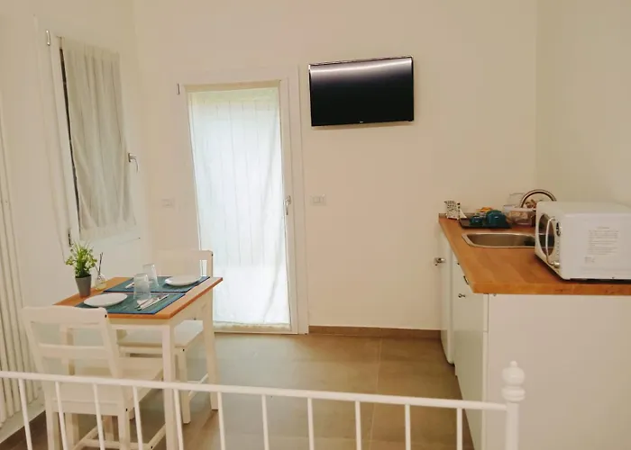 Modena Rooms بيت ضيافة مودينا